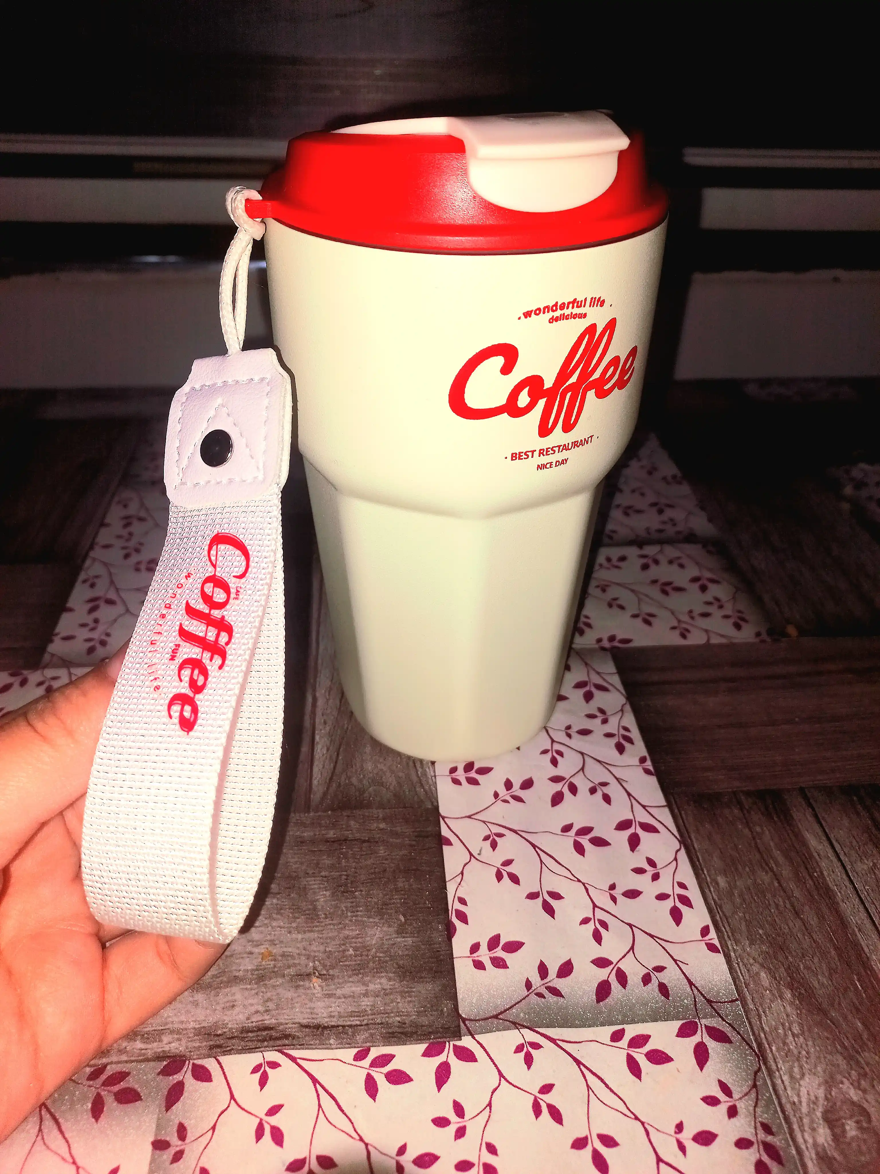 Termo krujka "Coffee" sovuq va issiq ichimliklar uchun, mashinada yoki ishda