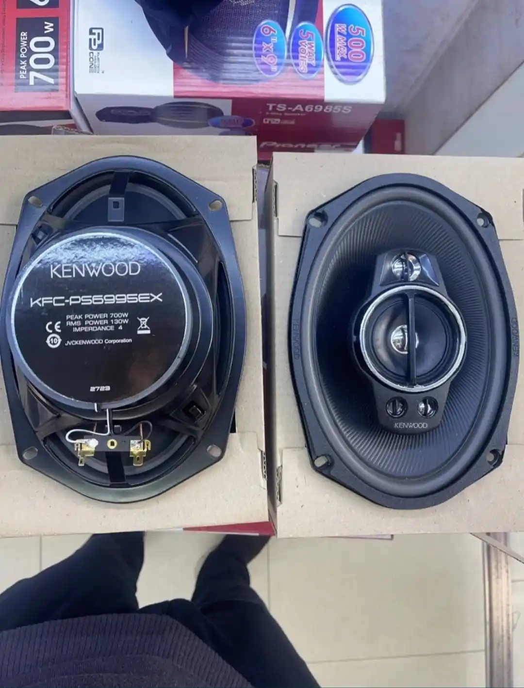 Avtomobil uchun dinamiklar Kenwood KFC-S6995EX, 700 W