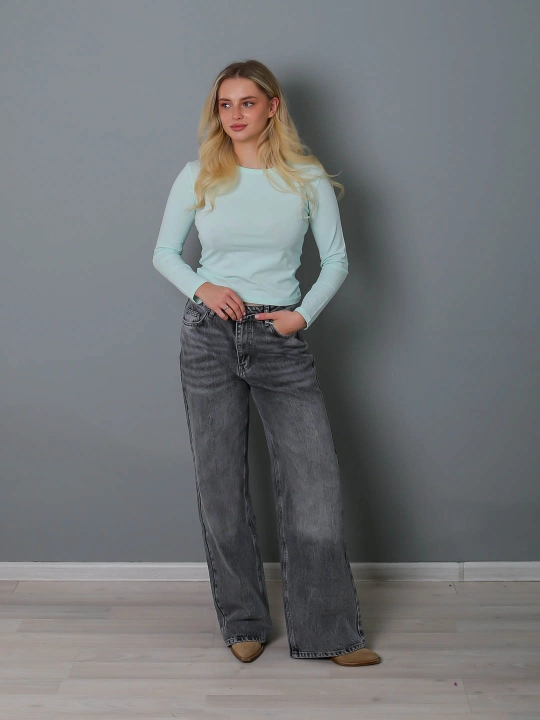 Лонгслив Slim Fit, мягкий стрейчевый трикотаж