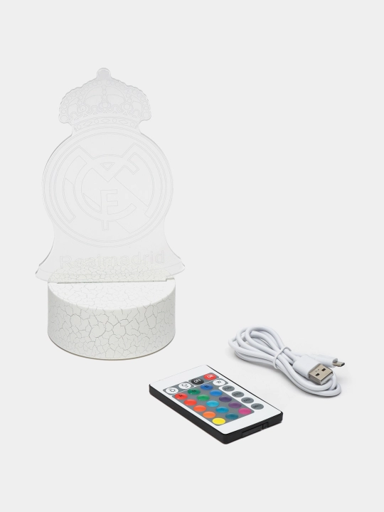 Real Madrid, Barcelona futbol klublari, avtomobillar logotiplari tushirilgan LED 3D chiroq