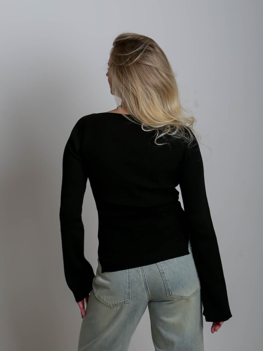 Anal jinsiy aloqa paytida mening sikimni iflos qildim Porno yoqolgan dunyo