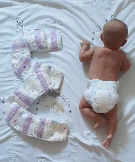 Yangi tug'ilgan chaqaloqlar uchun tagliklar MELLO,  M 6-10 kg, 62 dona