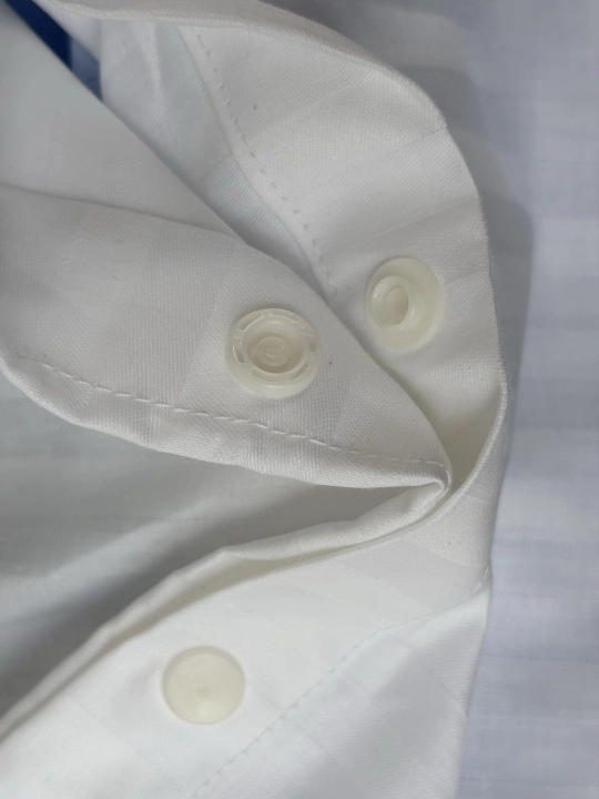 Strayp satin qoplamalari, 2 dona, tugmalarda