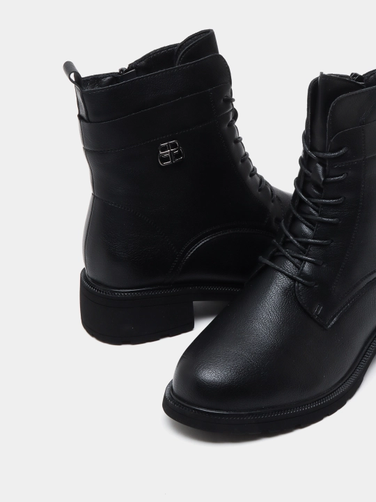 Ayollar etigi, 36-41