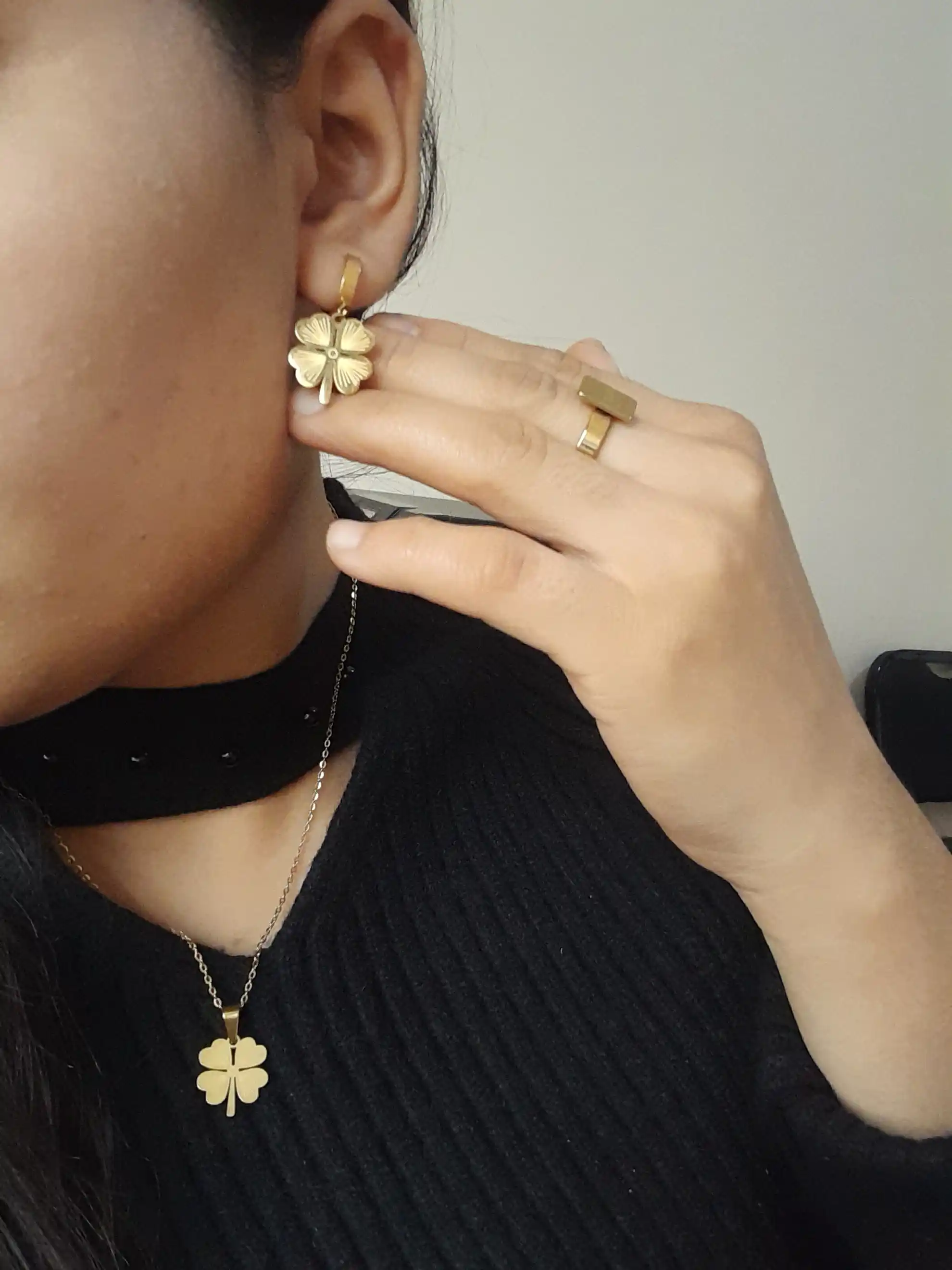 Clover Van Cleef sirg'alari, oltin rang, ayollar, yurak, yumaloq