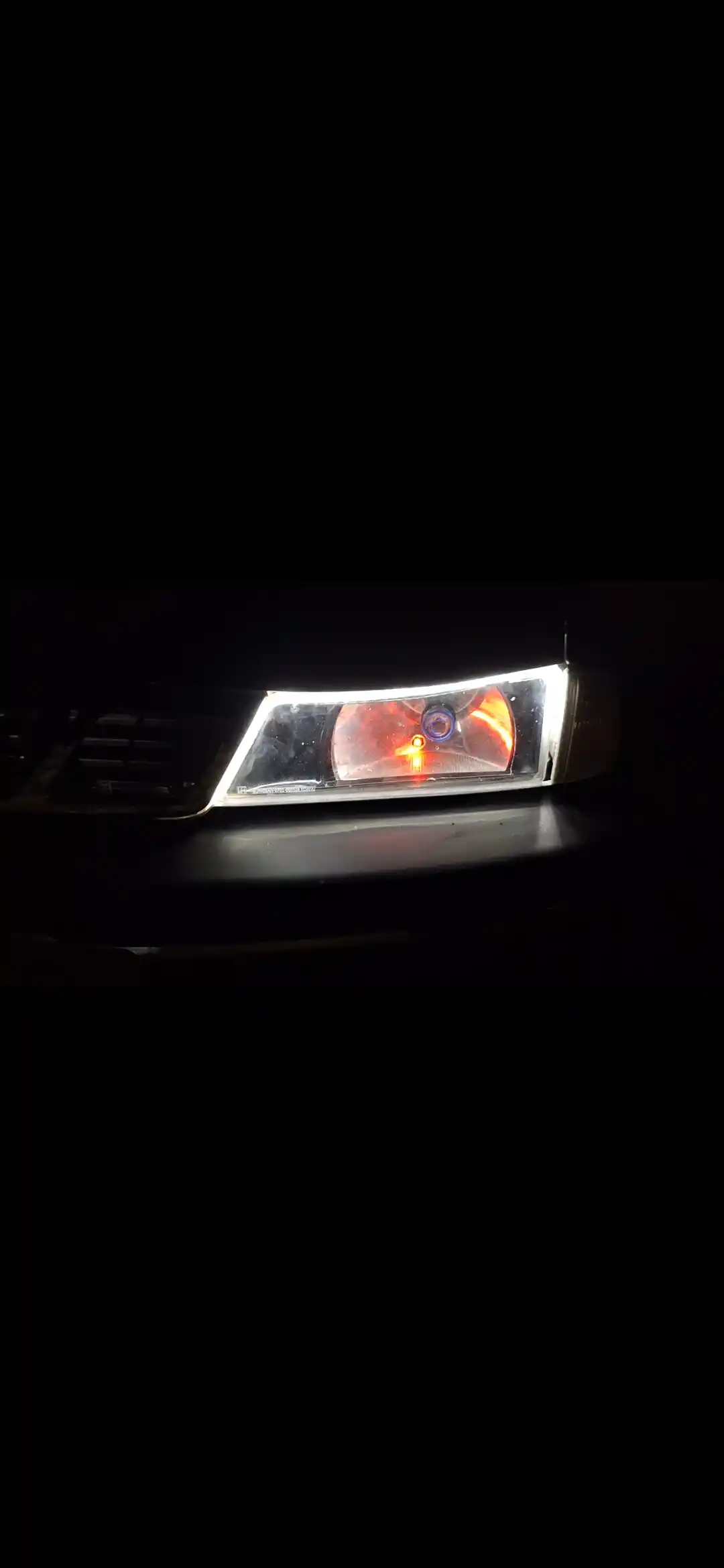 Avtomobil faralari uchun LED chiroq, 7xil rang, masofadan boshqarish pulti mavjud T10