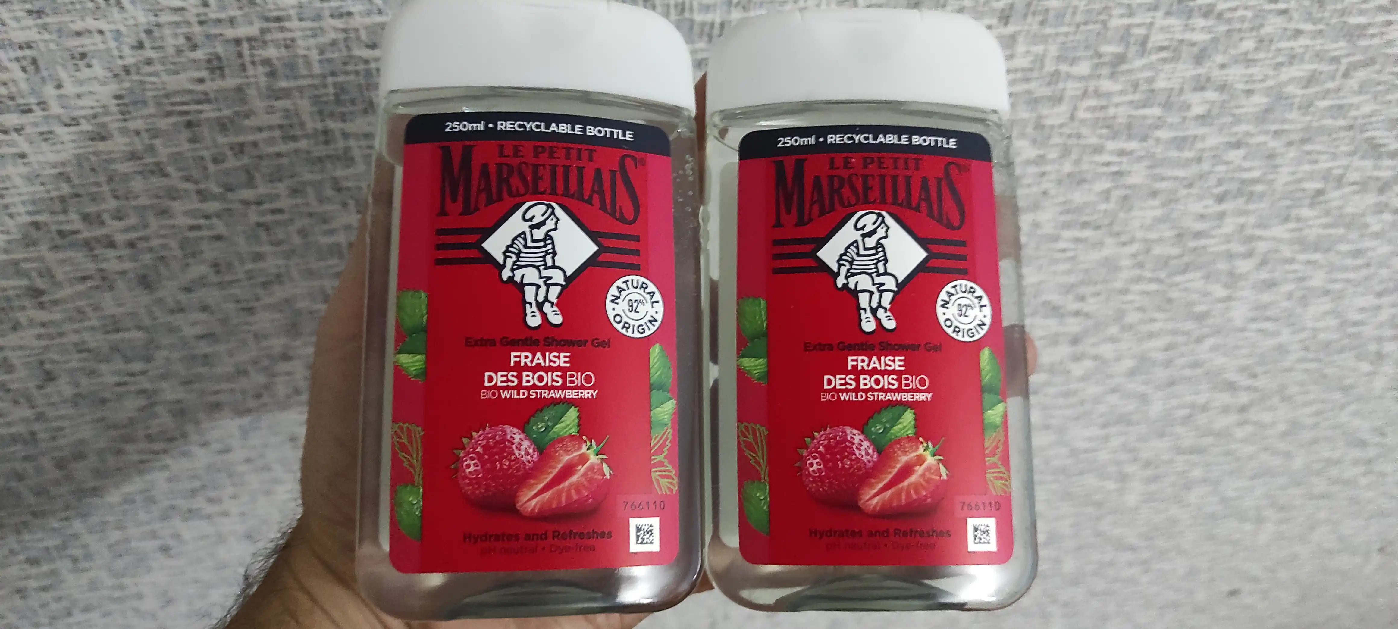 Dush uchun gel Le Petit Marseillais, provans qulupnay, 250 ml
