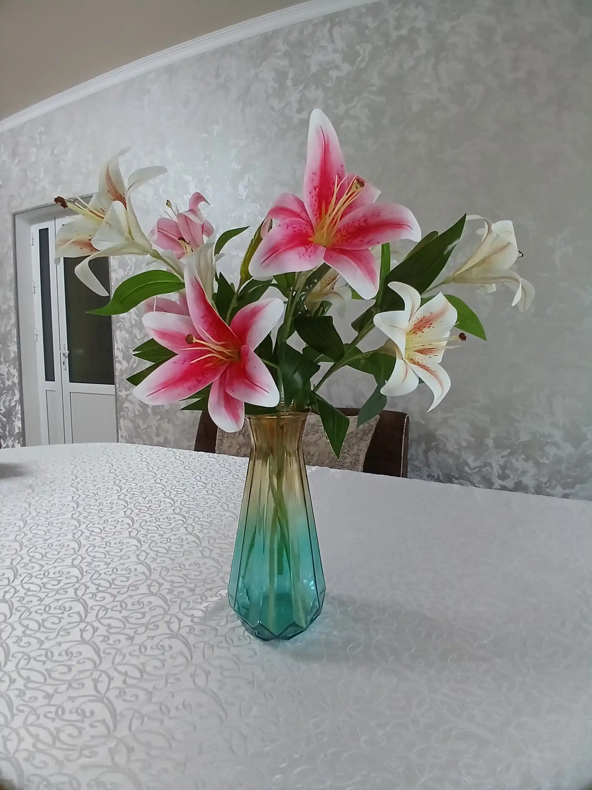 Ваза для цветов, стеклянная, под живые и искусственные цветы