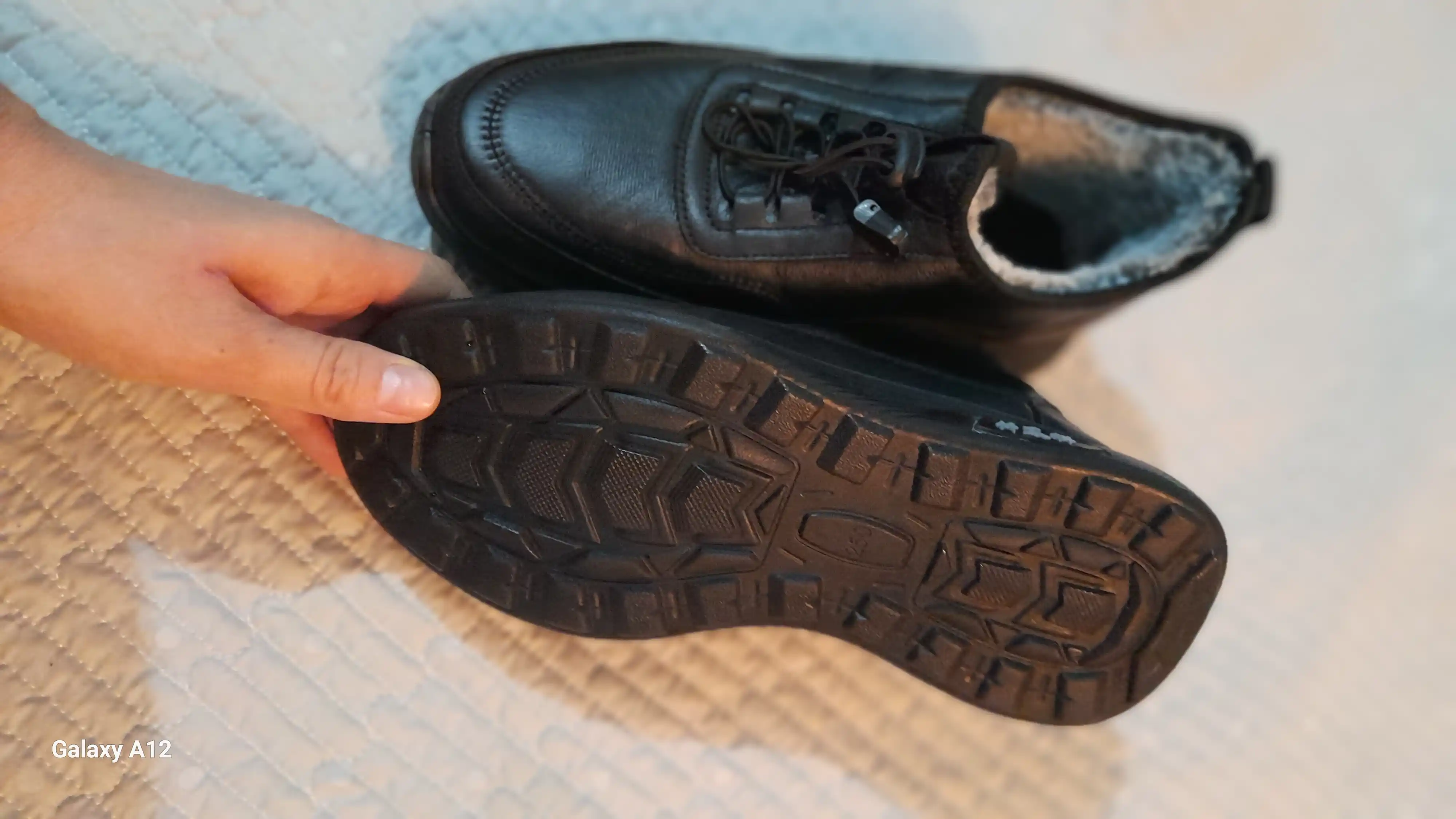 Krossovkalar erkaklar uchun mexli, kuzgi va qishki poyabzallar, 39-45