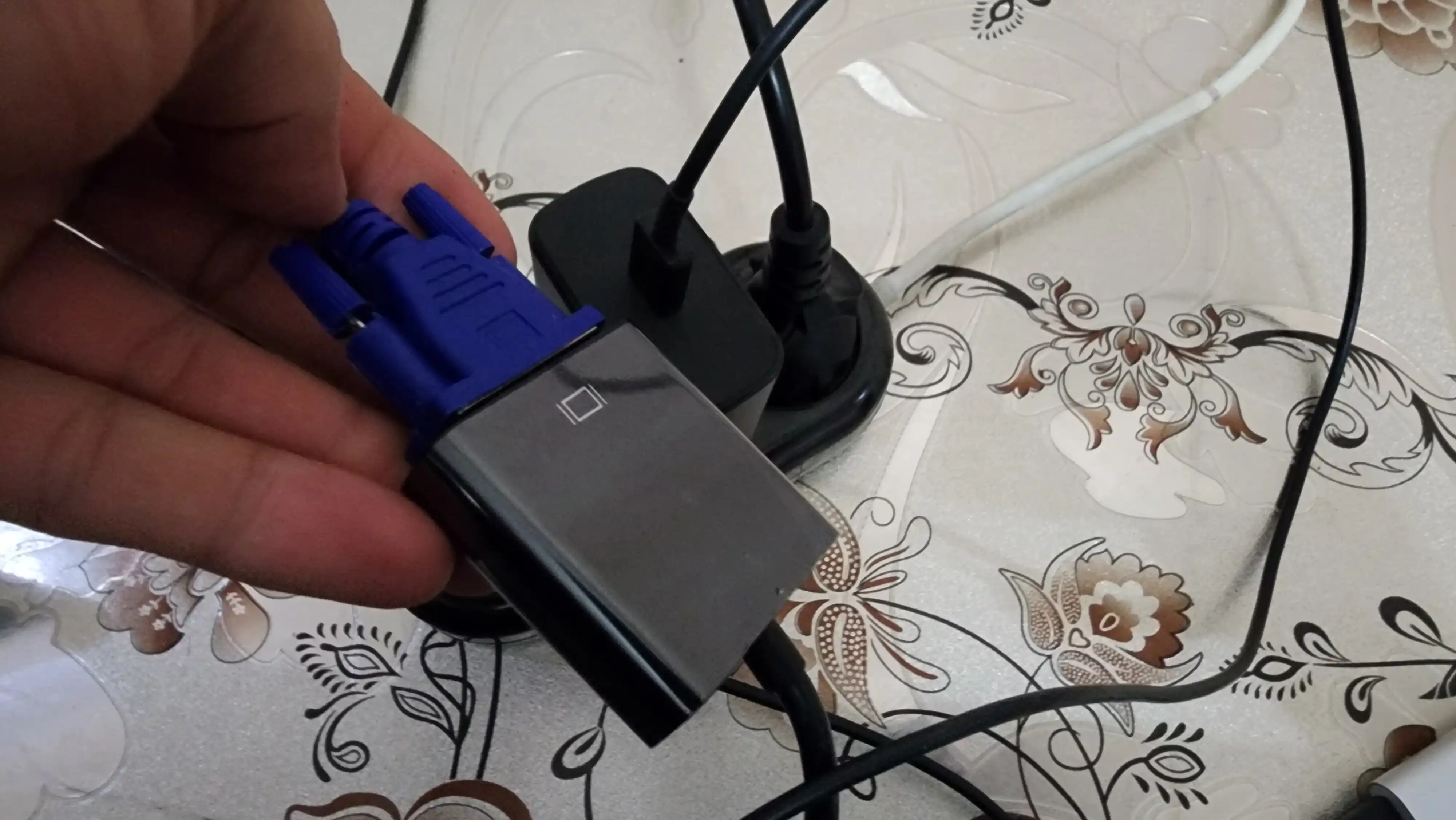 HDMI-VGA adapter audio kabel bilan, perexodnik monitor uchun