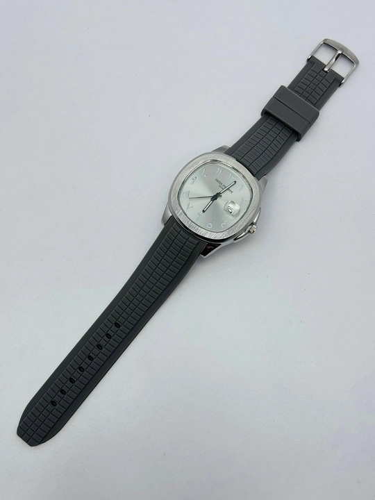 Erkaklar uchun Patek Philippe naqshli qo'l soatlari, sovg'a o'ramida