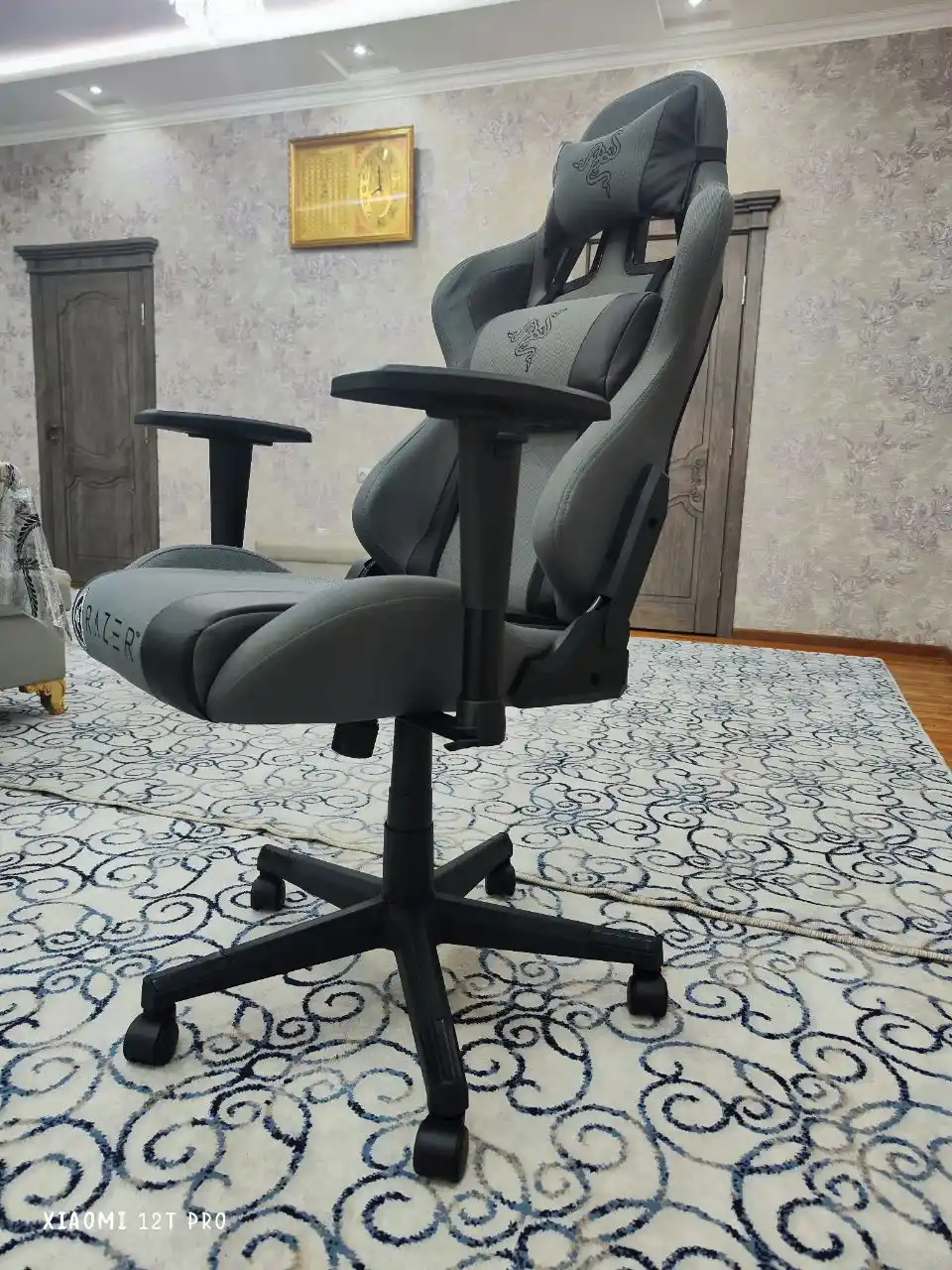 Компьютерное игровое кресло