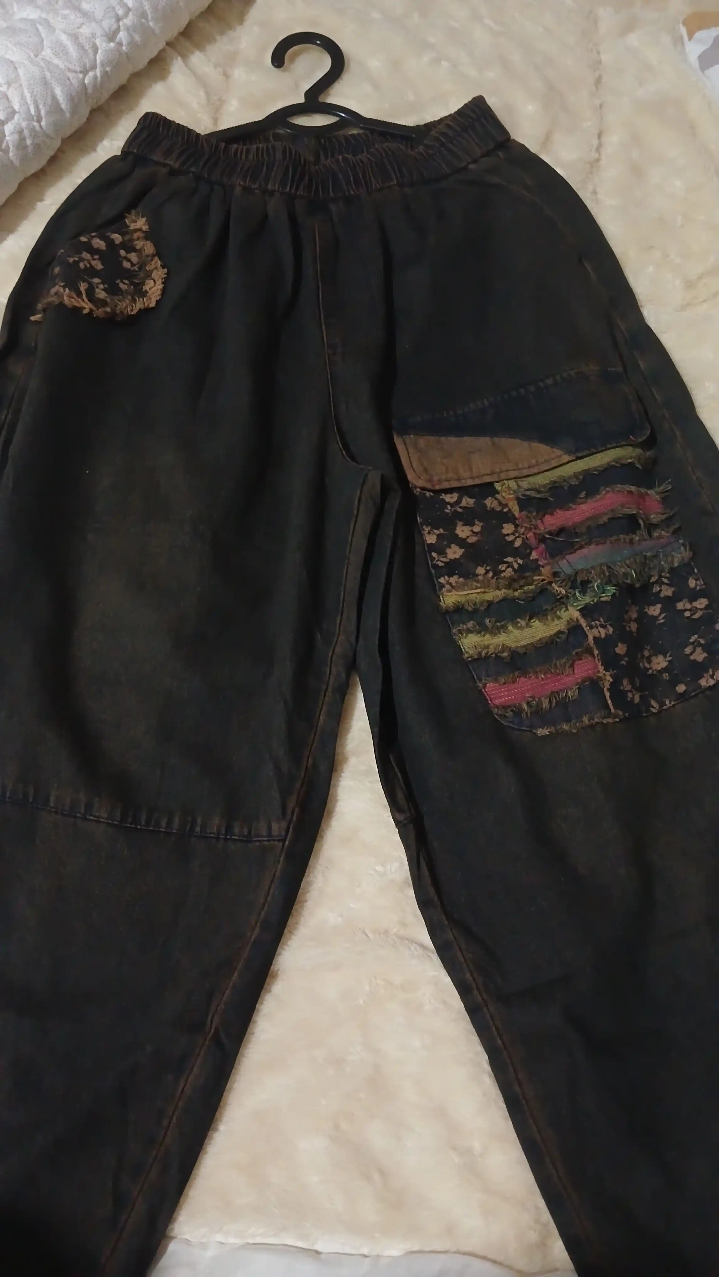 Ayollar jinsi shimlari "banan" va "boho" uslubidagi, qalin matodan, rangli qoshimchali, Xitoy