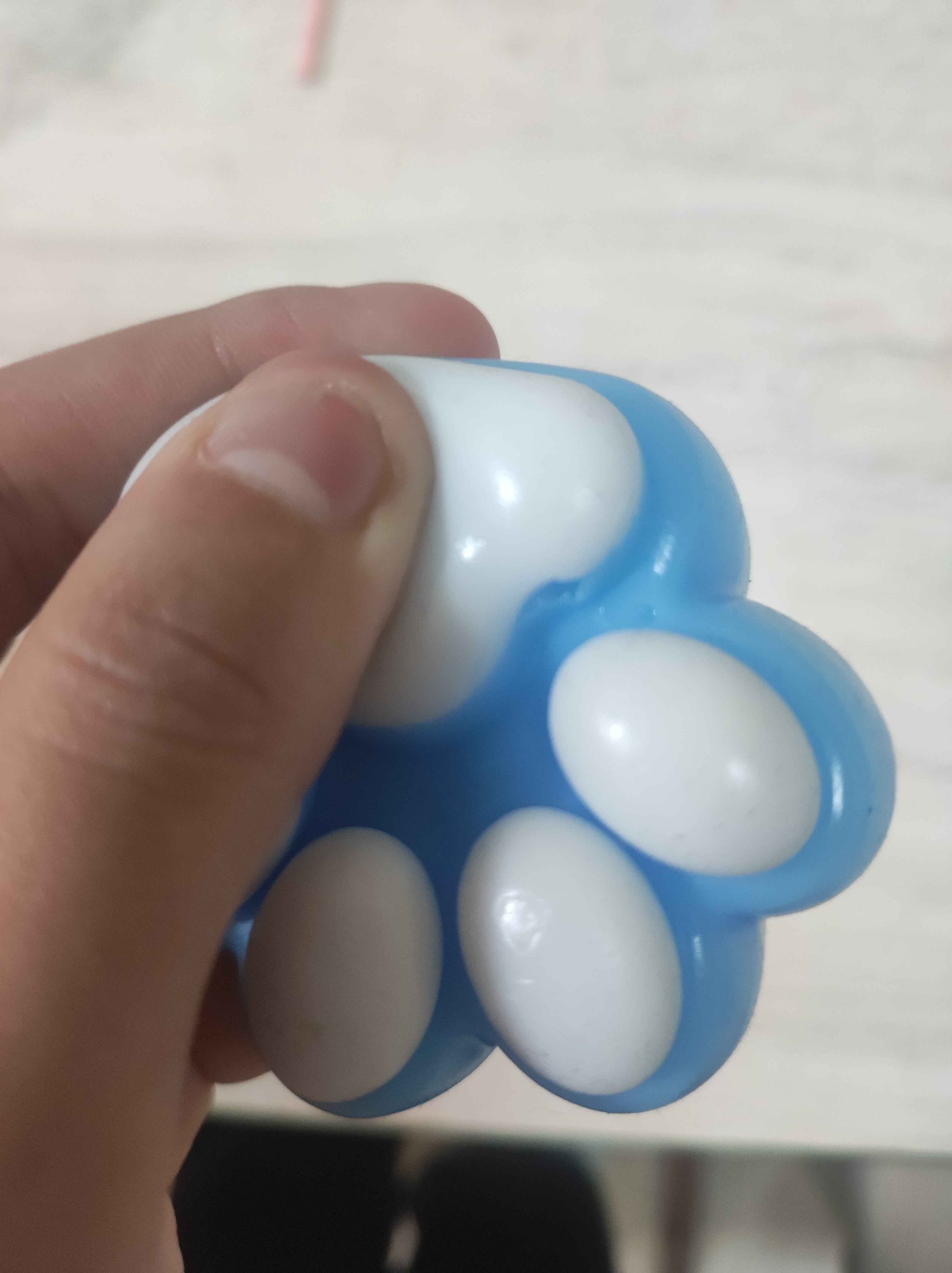 Estella Uorrenning yalangoch fotosuratlari