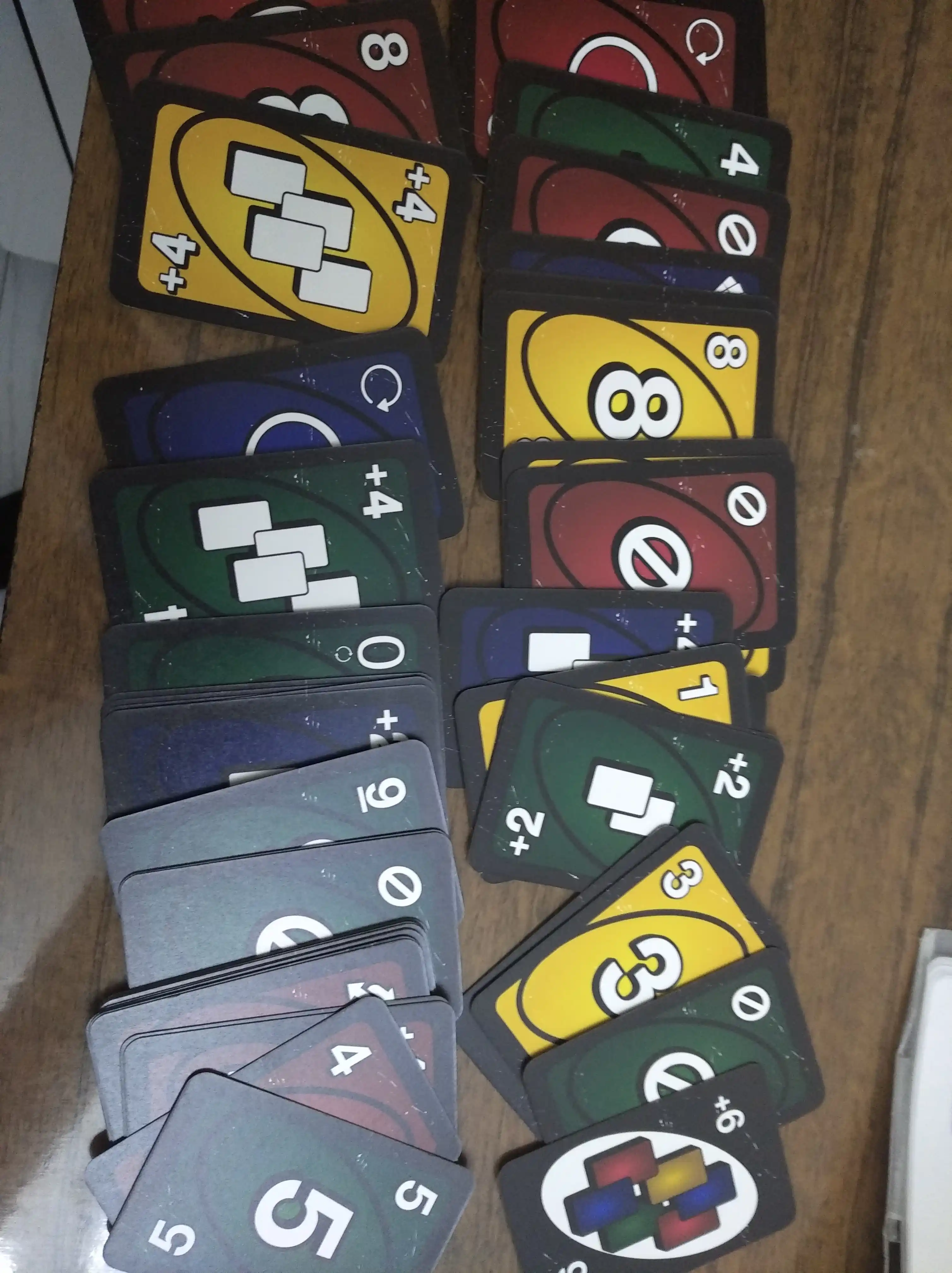 Stol o'yinlar UNO, Skip bo, No mercy, Flip, All wild