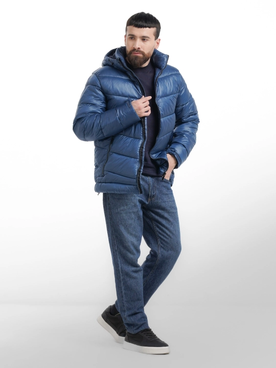 Erkaklar uchun kapyushonli kurtka