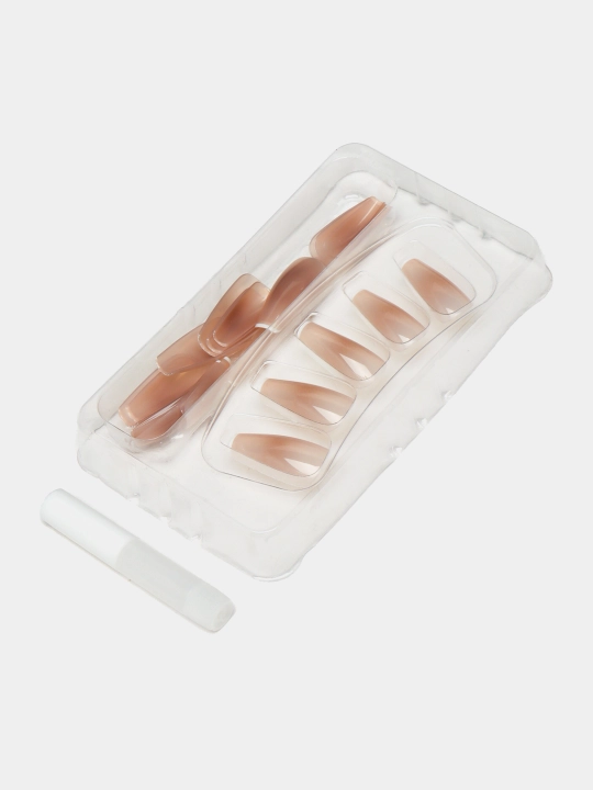 Gel tirnoqlar