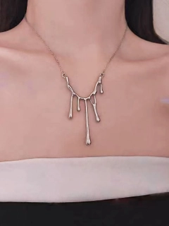 Желтый