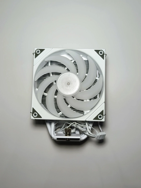Кулер L4p120 black/white