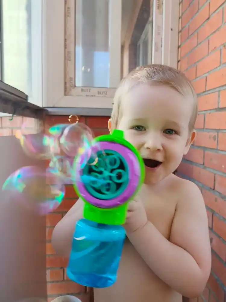 BUBBLE GUN генератор - пистолет мыльных пузырей, игрушка для детей