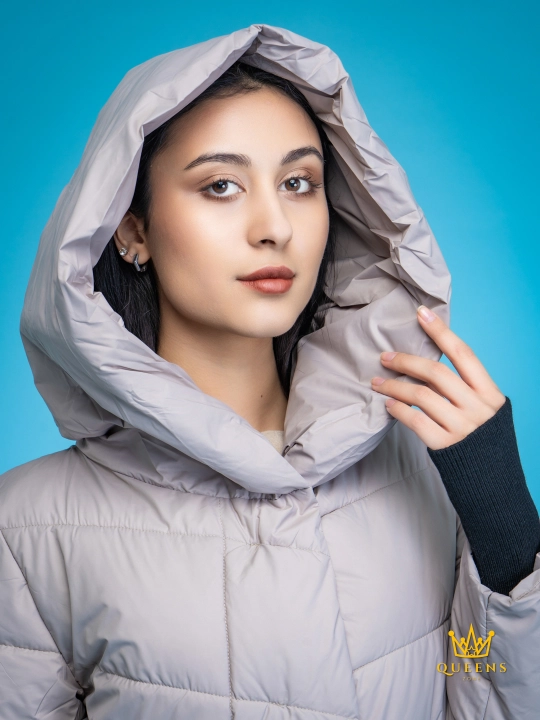 Ayollar uzun kurtkasi, qishki, issiq, kapyushonli, 4XL gacha