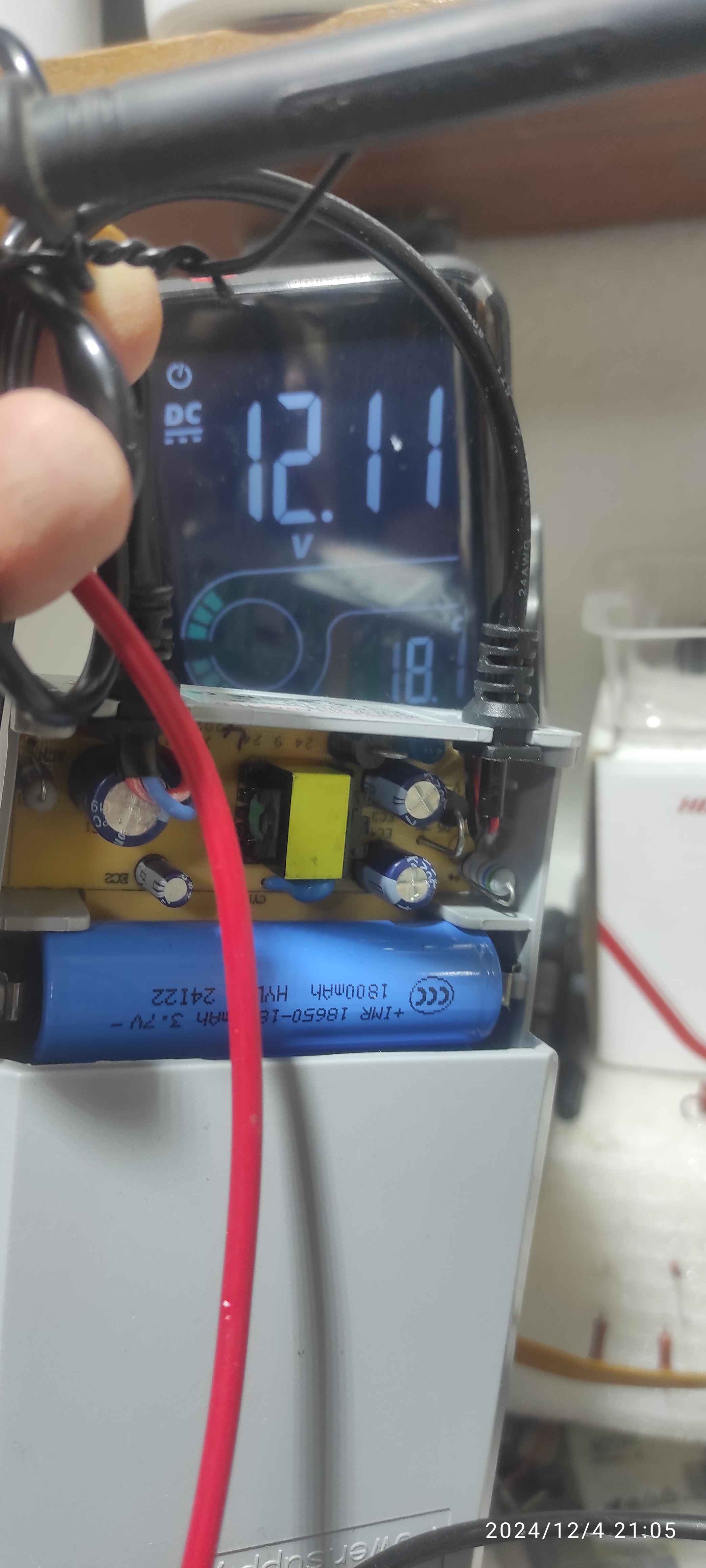 Mini UPS один выход 12 Вт, 1.5A ИБП для роутеров и камеры