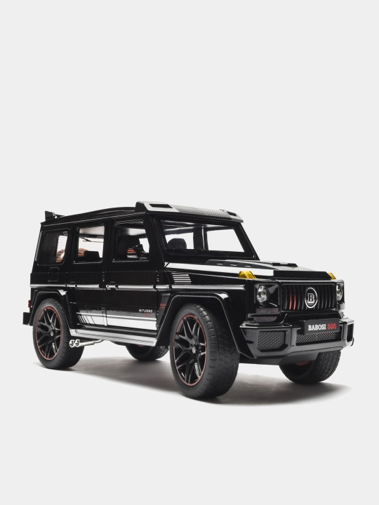 Металлический игрушечный автомобиль Mercedes Benz BRABUS G800 1:18, со звуком, светом и дымом