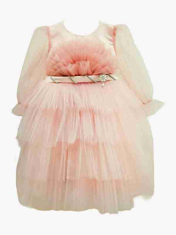 Lezbiyen raqsi porno videosini tomosha qiling Eshakdagi sargish ayolni sikish