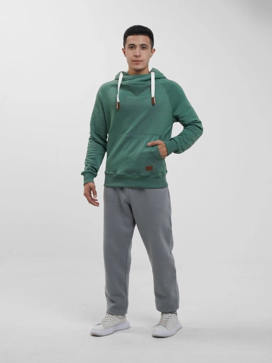 Erkaklar uchun kapyushonli xudi