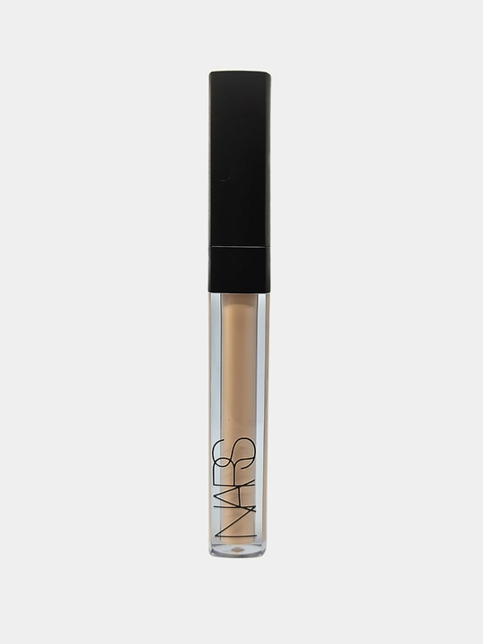 Mayda ajinlar va boshqa kamchiliklarni yashirish uchun-NARS Radiant Creamy Concealer, 6 ml