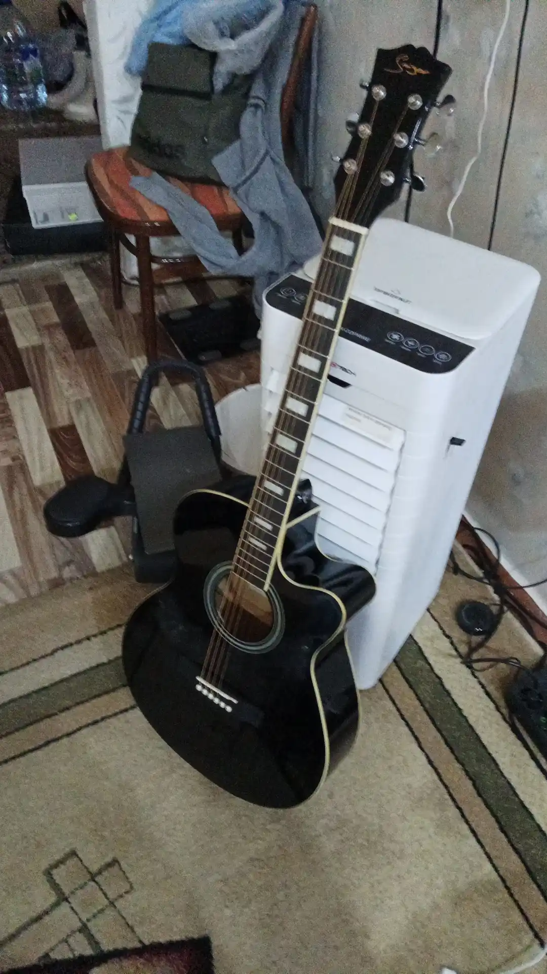 Аkustik gitara Smiger, qora rangi, o'lchami 40 +chexol + 2 media. Ga-H15 sku