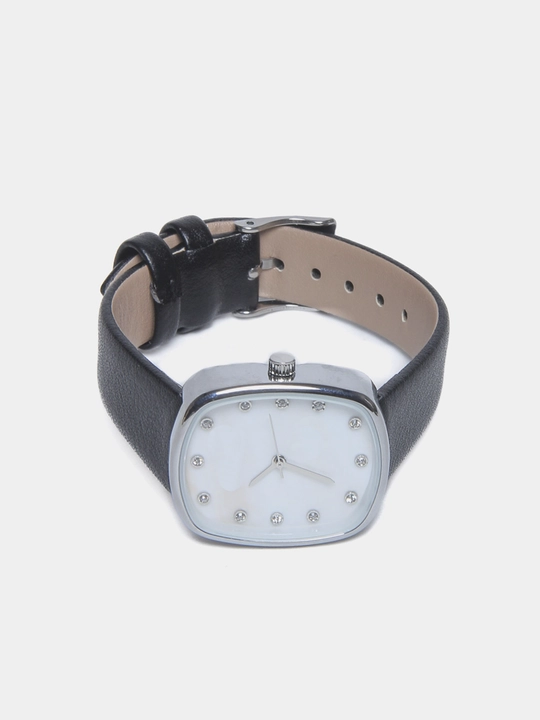 Ayollar qo'l soati, eko charm tasmali WATCHHOUSE - 