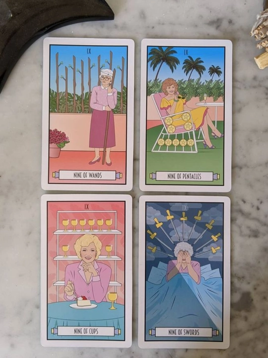 Таро The Golden Girls, электр.инструкция русс/узб, 78 карт, на английском языке, 6*10 см
