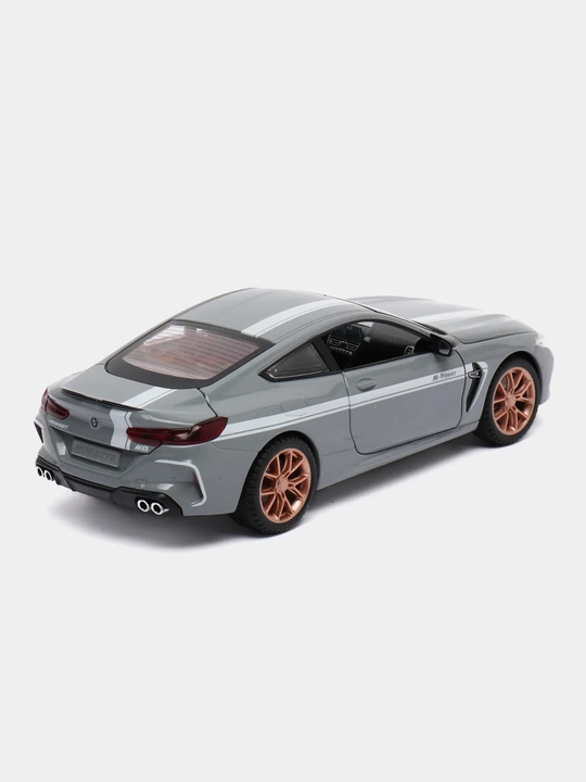 O'yinchoq metall mashina BMW M8 Thunder, 1:24