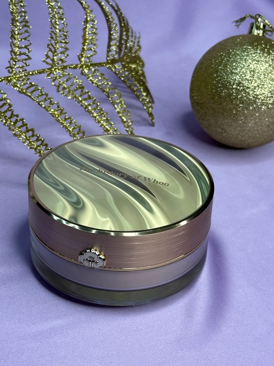 Bo'shashgan upa The History of Whoo Gongjinhyang Mi Luxury Powder