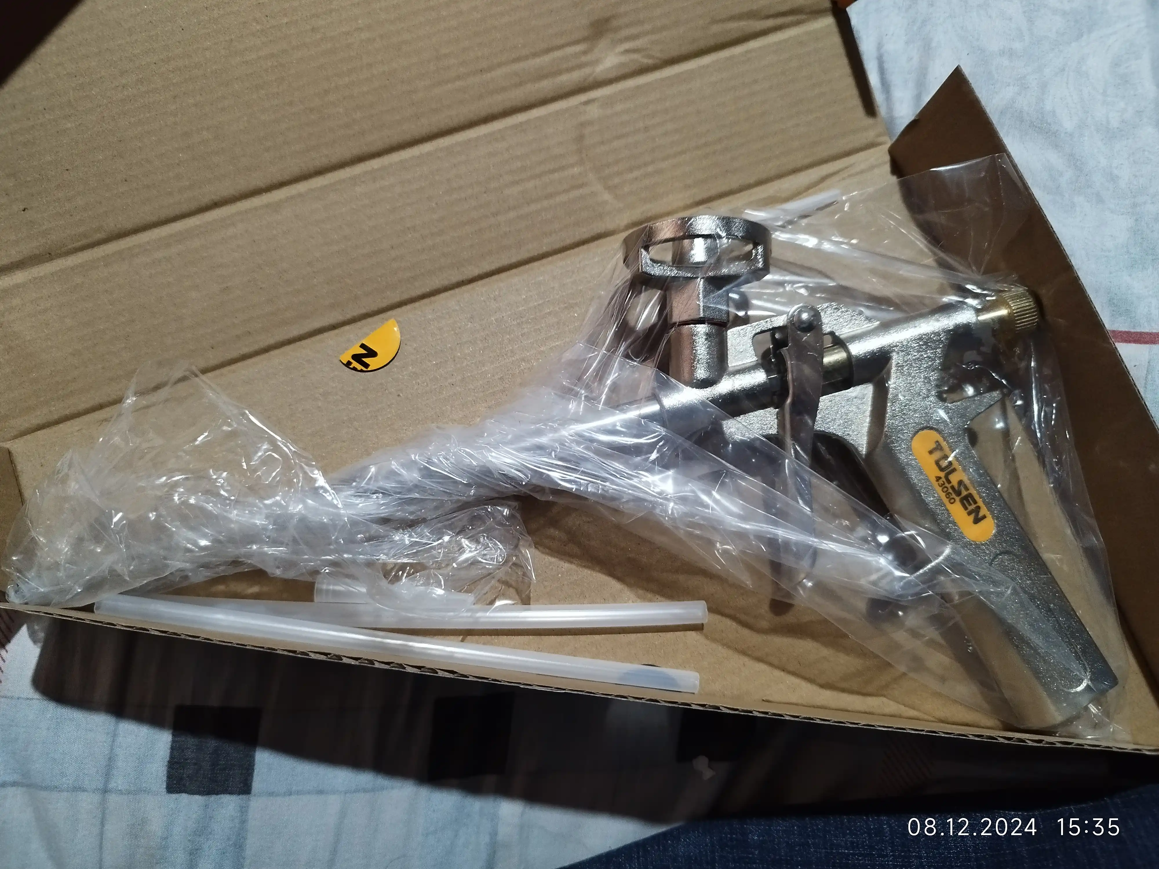 Montaj ko'pigi sepish to'pponchasi, pena pistolet  TOLSEN 43060