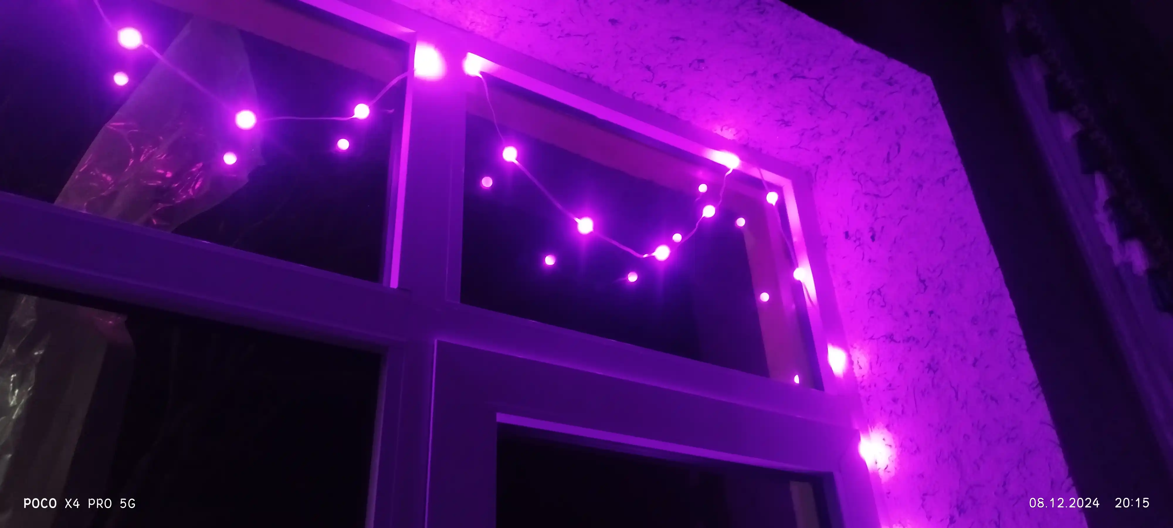 Aqlli LED RGB svetodiod girlyanda, pul't bilan, yangi yil archasi va ichki bezatish uchun