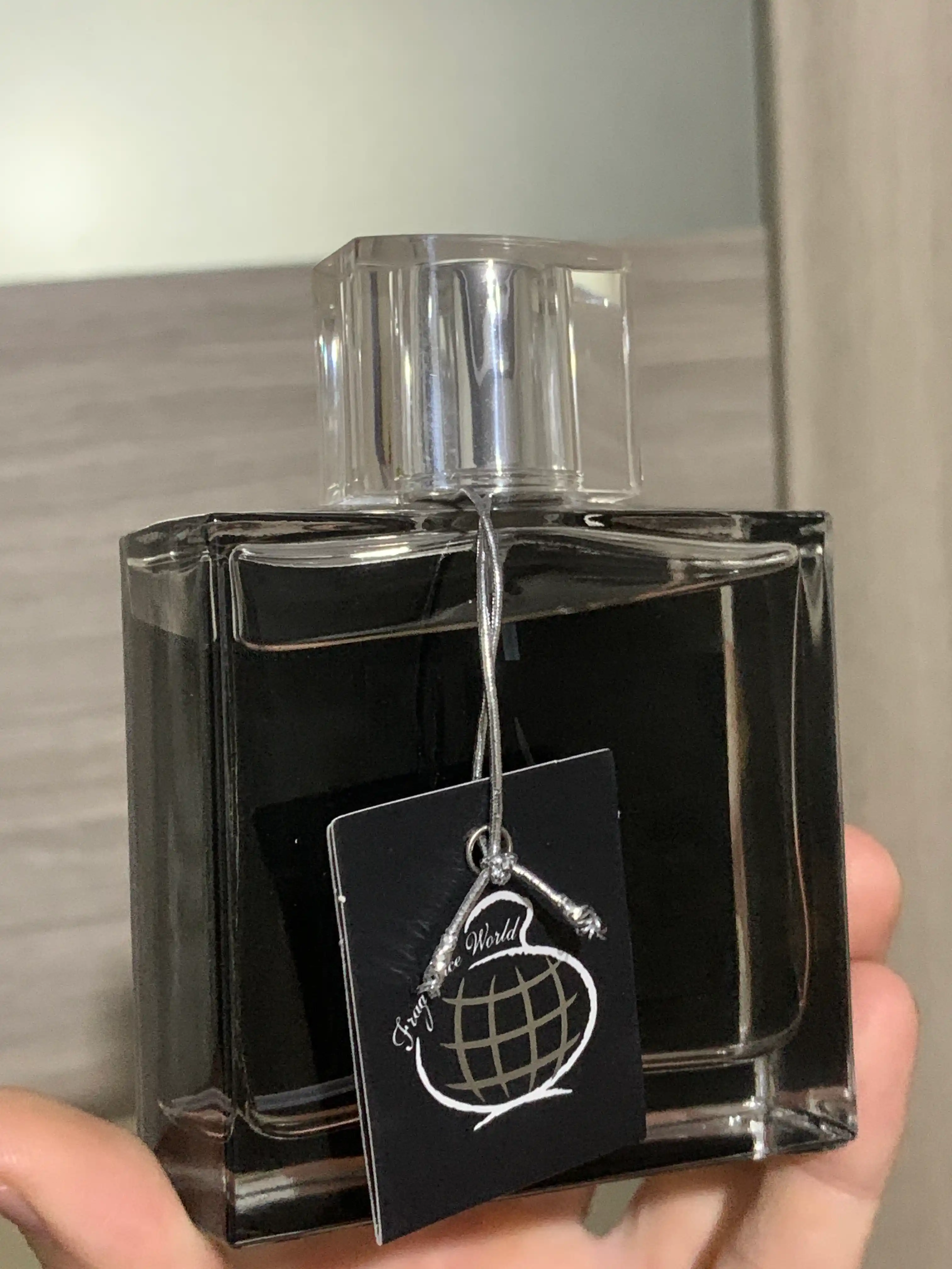 Erkaklar uchun parfyum Megi Noire, 100 ml