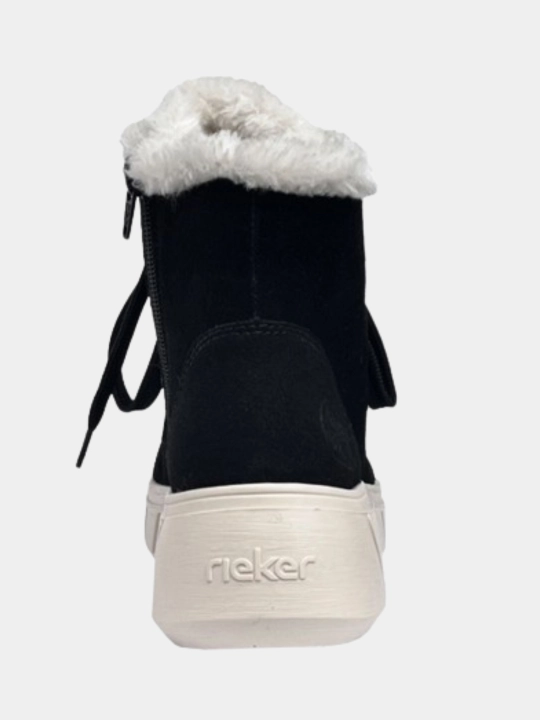 Женские ботинки из натуральной замши Rieker артикул Y3500-00
