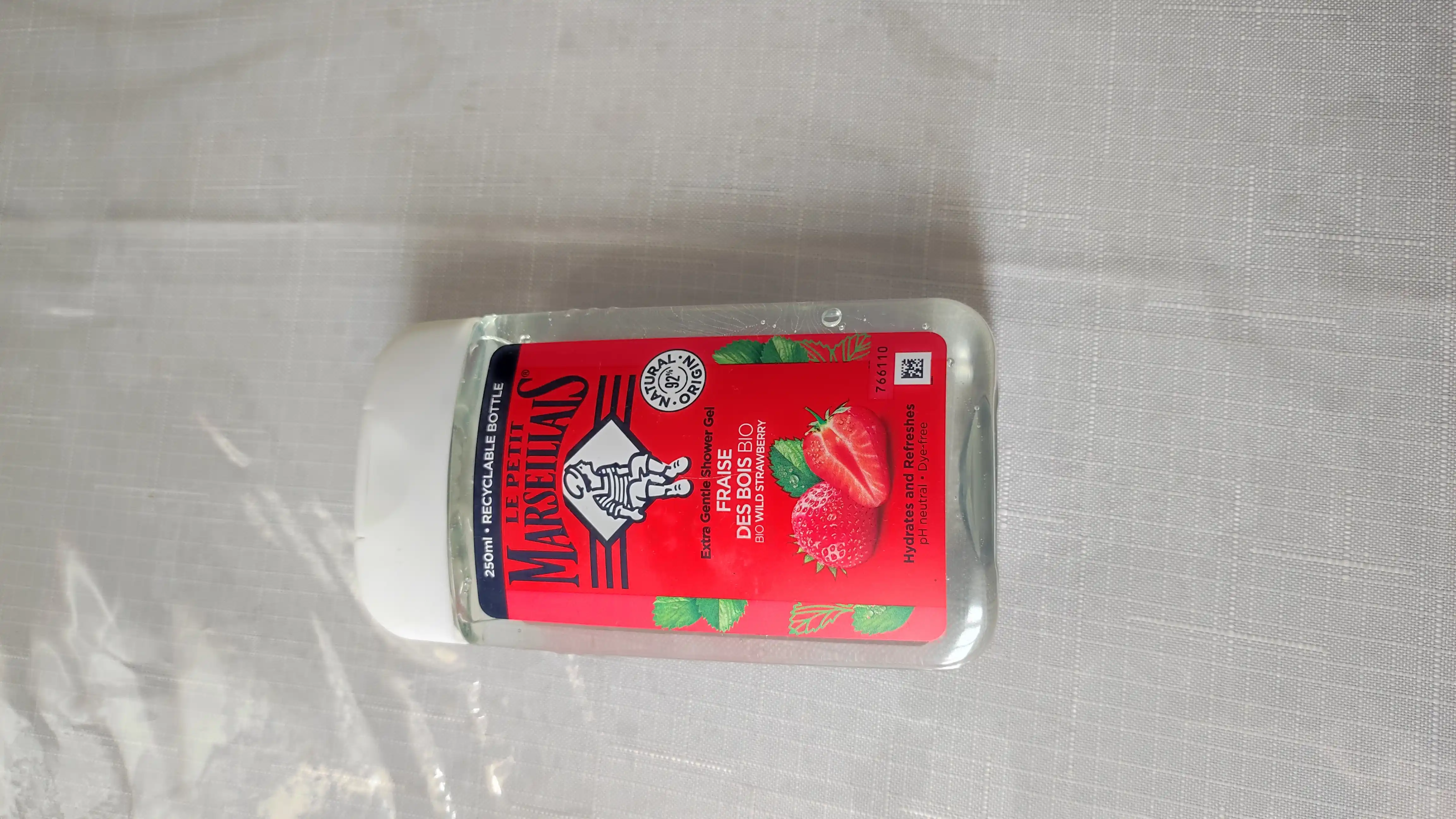 Dush uchun gel Le Petit Marseillais, provans qulupnay, 250 ml