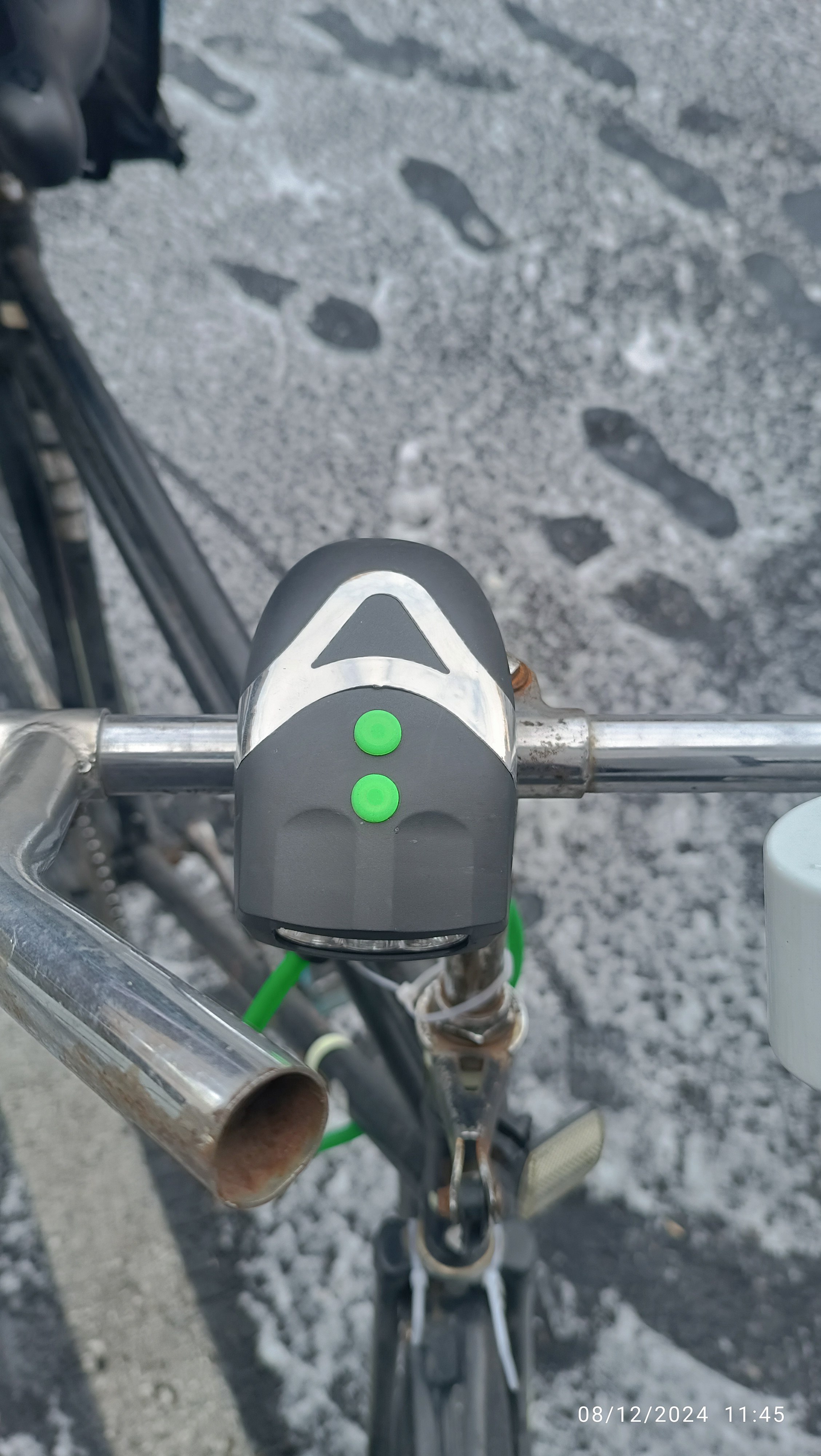 Velosiped chirog'i, led fara