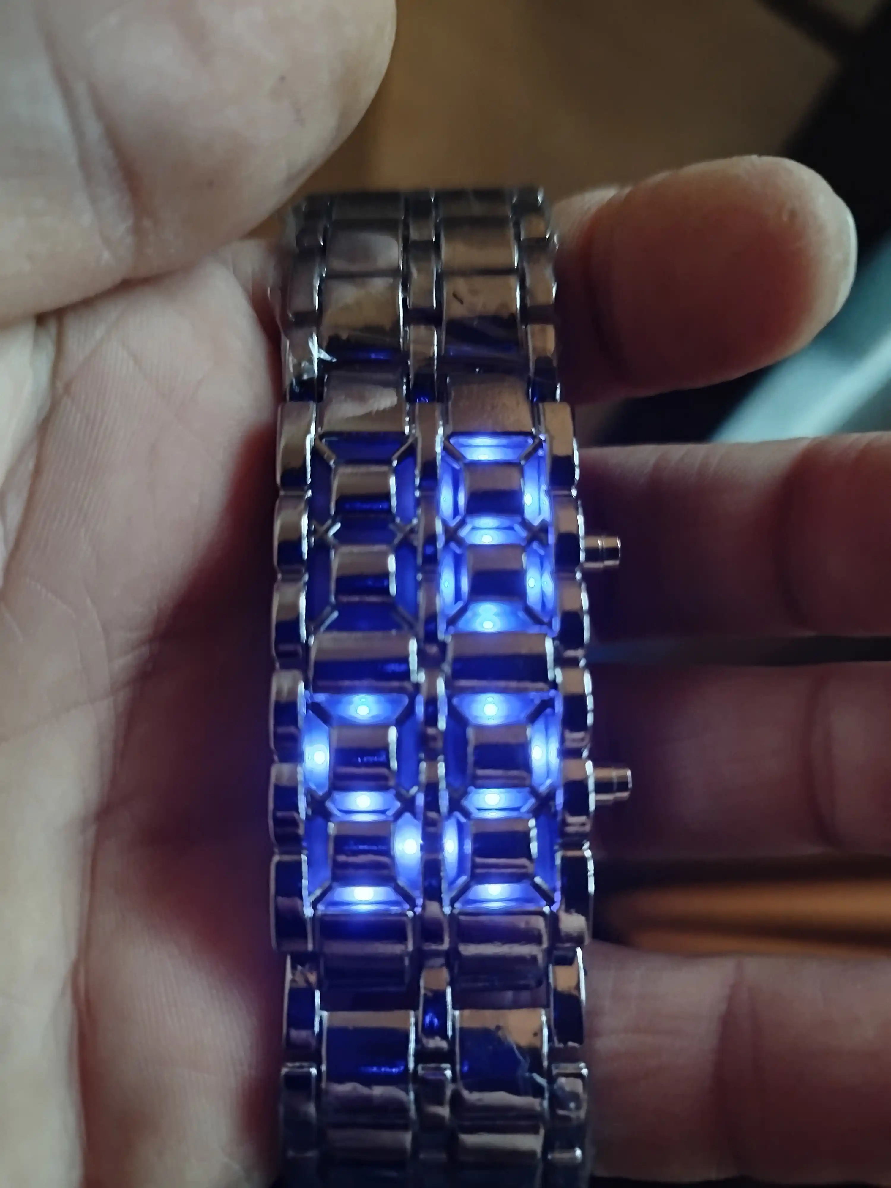 Часы браслет мужские, наручные, электронные с LED дисплеем