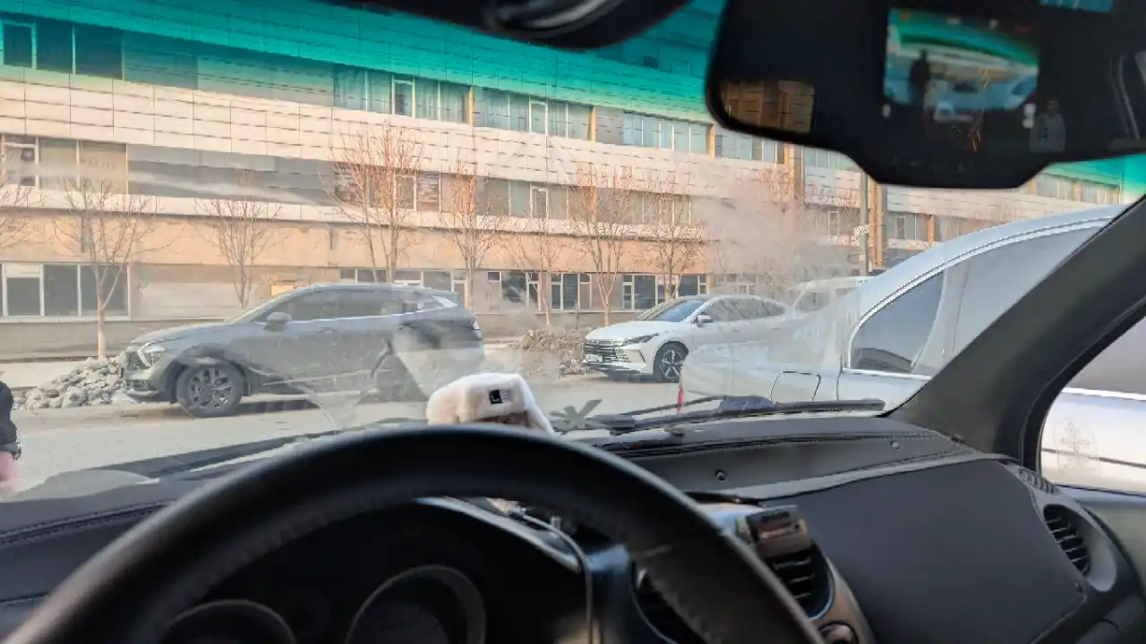 Автомобильные дворники, щетка стеклоочистителя с двойной резинкой