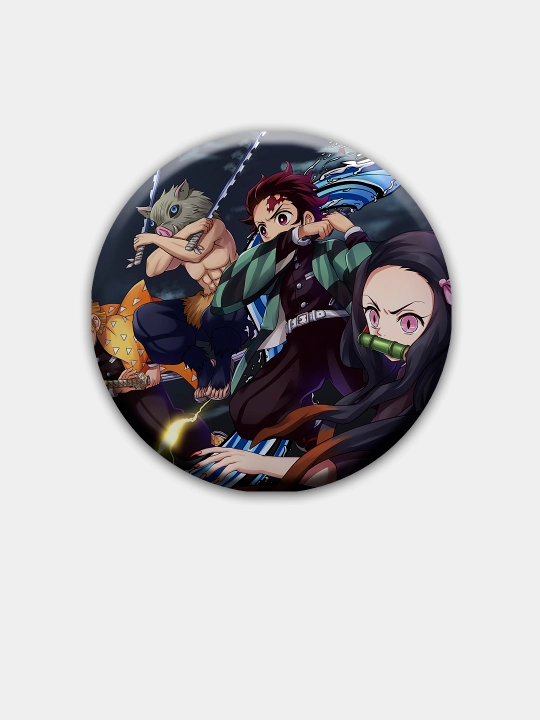 Kiyimlar, sumkalar, anime mavzulari uchun nishonlar Jinlarni kesadigan pichoq, 58 mm - 