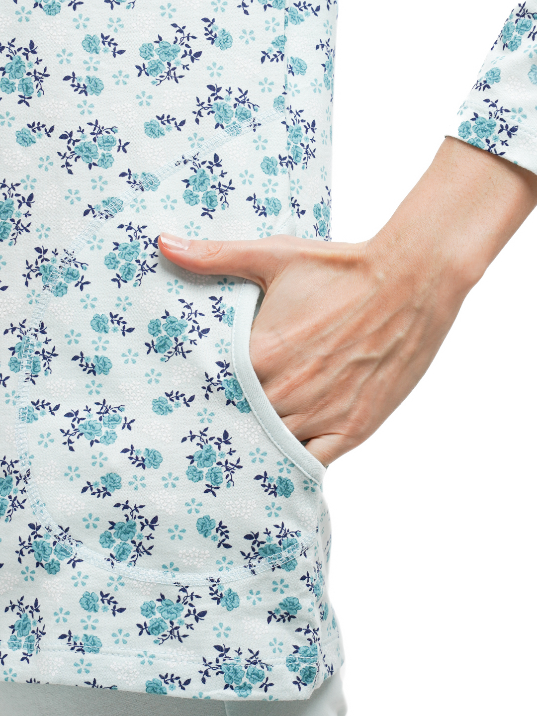 Rus tilida italyan porno tomosha qiling Bokira ichidan jinsiy aloqa