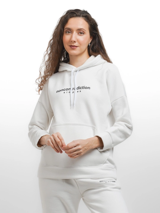 Ayollar sport kiyimi