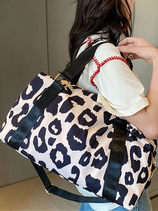 Fitness, basseyn, sayohat uchun ayollar uchun sayohat, sport, leopard sumkasi
