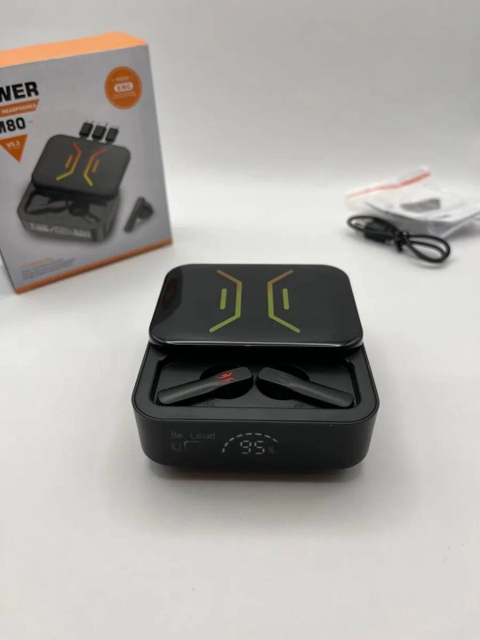 Simsiz quloqchinlar sensorli M10,M19,M20,M90, M85,M80,M86,M88 powerbank, HD displeyi bilan