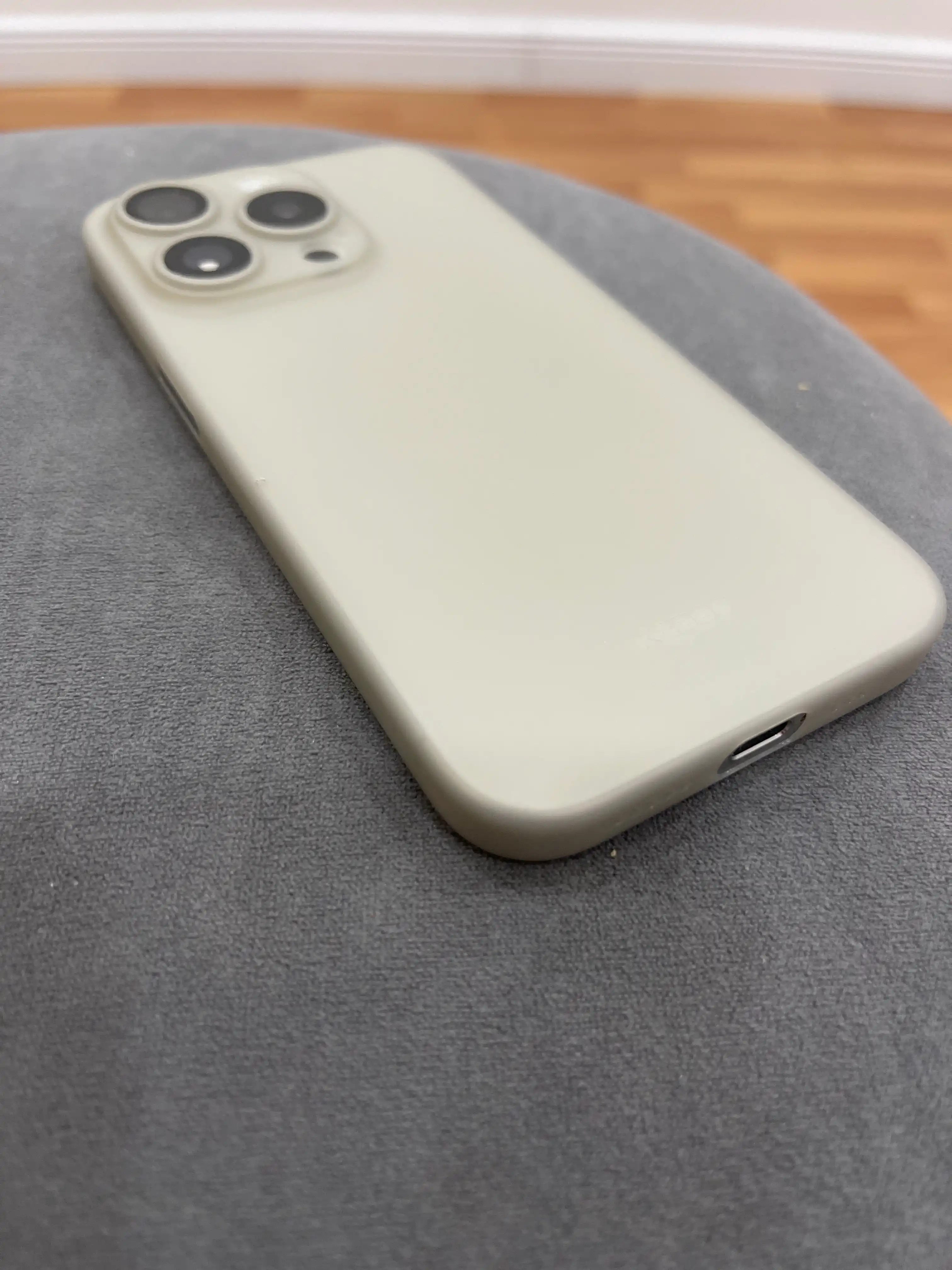 K-Doo Air Skin g'ilofi iPhone 11/12/13/14/15/16/17/Air/Pro/Pro Max uchun, ultra yupqa
