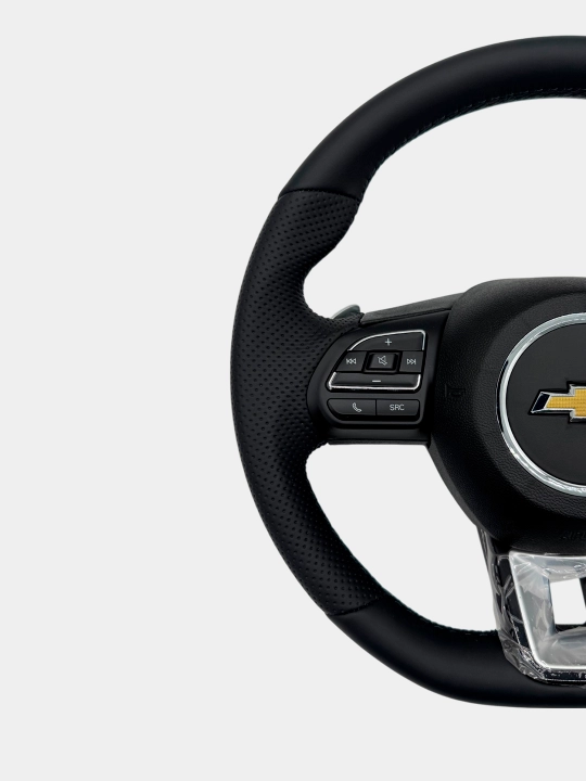 Руль Audi с типтроник и старт-стоп, с эмблемой Chevrolet